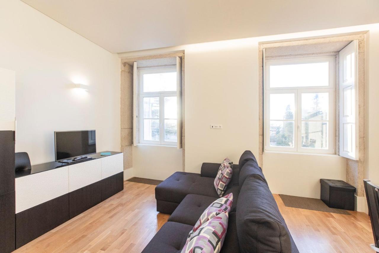Modern 2Br Duplex Downtown By Art District By Lovelystay Porto Exterior photo
